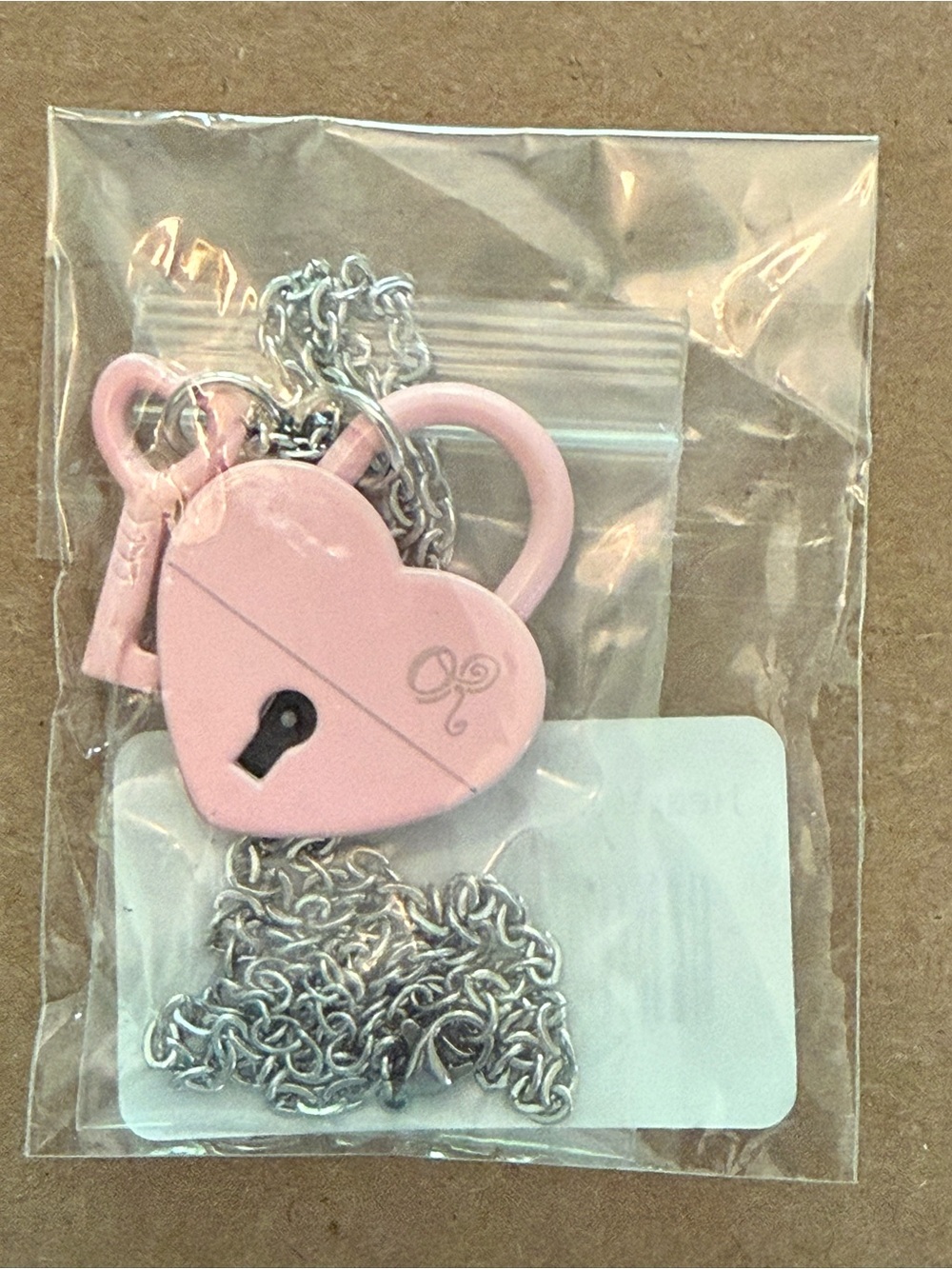 Olivia Rodrigo Drop Dead Pink Heart Keyed Padlock Necklace New
